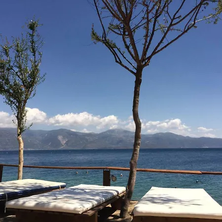 Wooden House With Amazing View * Zíria